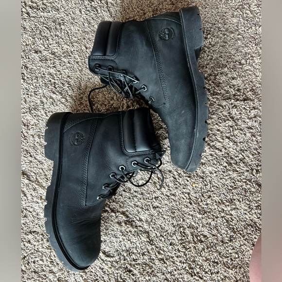 BLACK LACE UP TIMBS size 8.5 - Picture 1 of 6